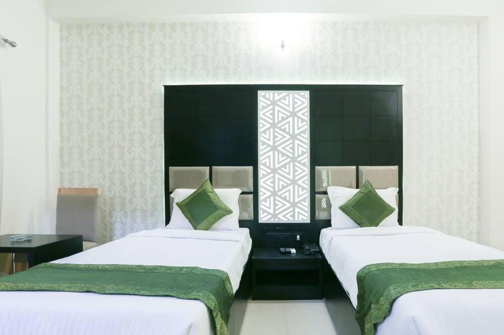 Emirates Residency Hotell Chennai Eksteriør bilde